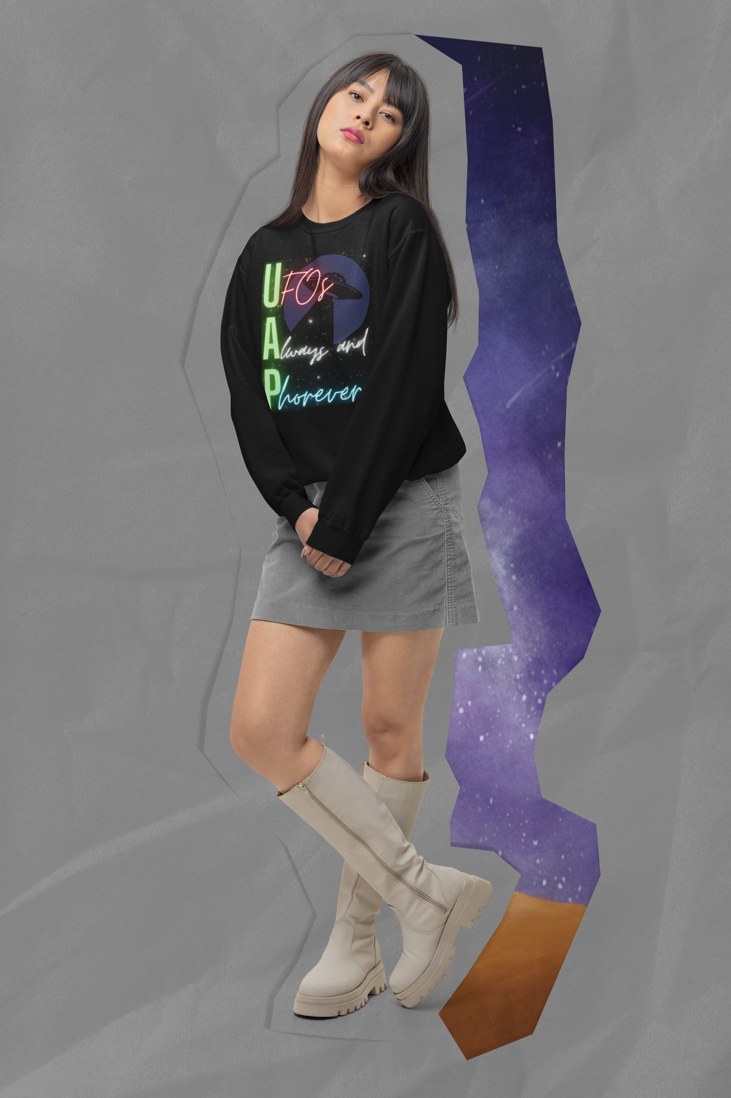 UFOs Always And Phorever - Heavy Blend™ Crewneck Sweatshirt