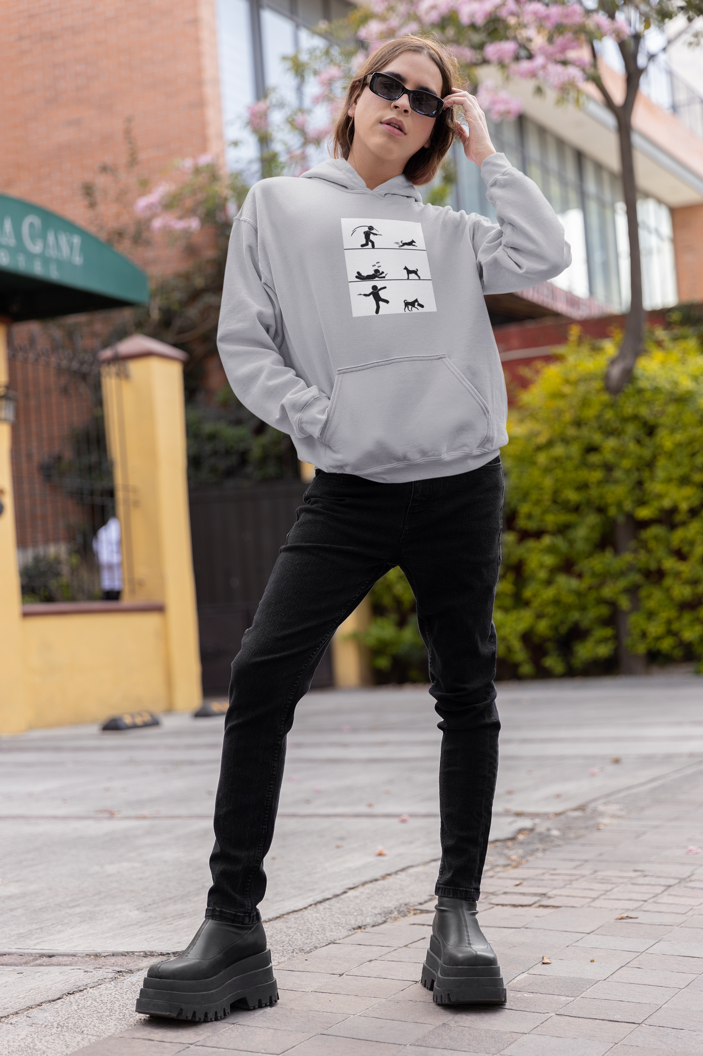 Fake Out Fetch - Unisex Heavy Blend™ Hooded Sweatshirt